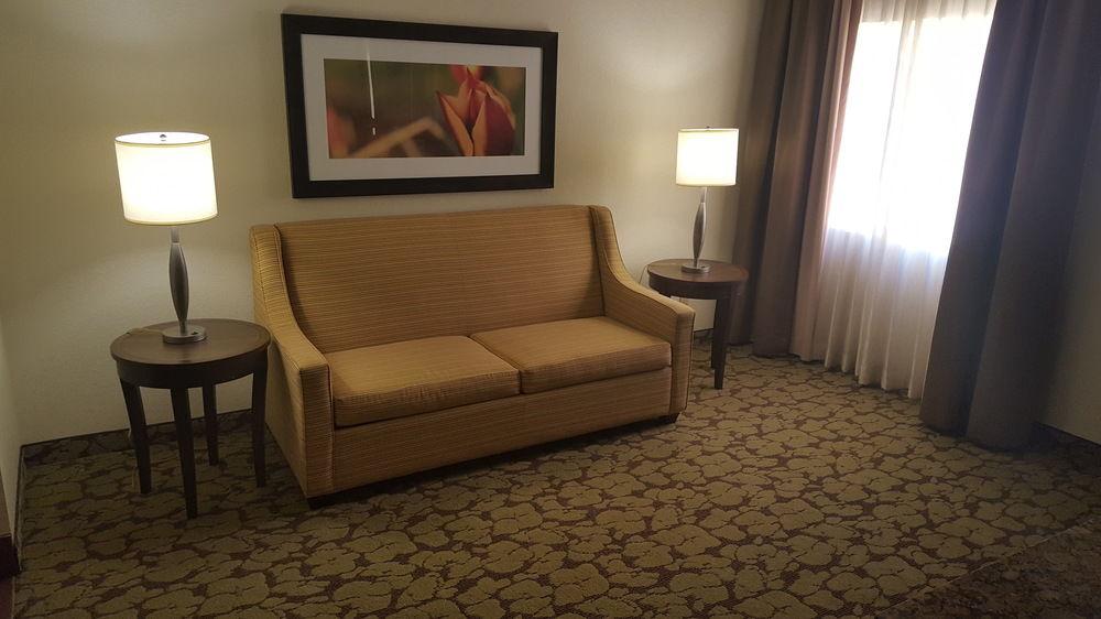 Hilton Garden Inn Phoenix Midtown Bagian luar foto