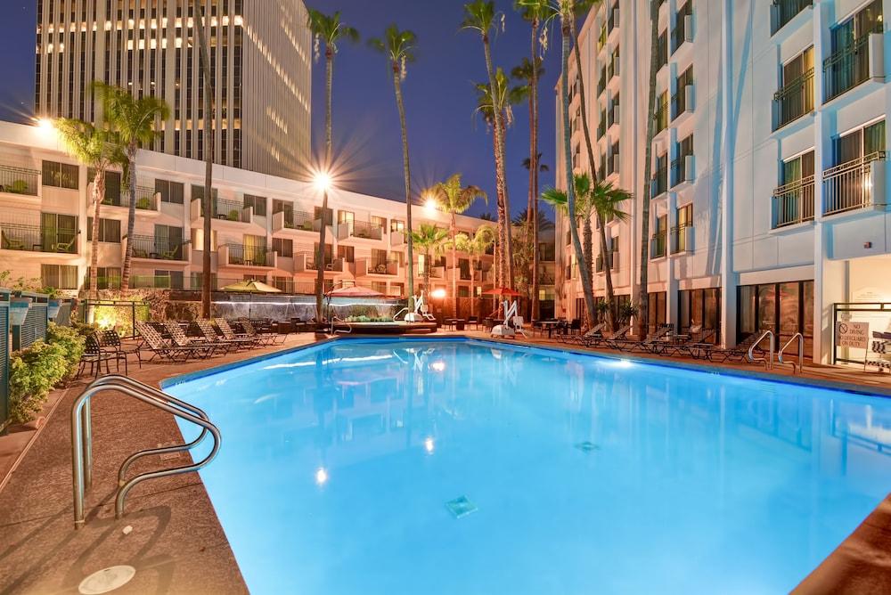 Hilton Garden Inn Phoenix Midtown Bagian luar foto