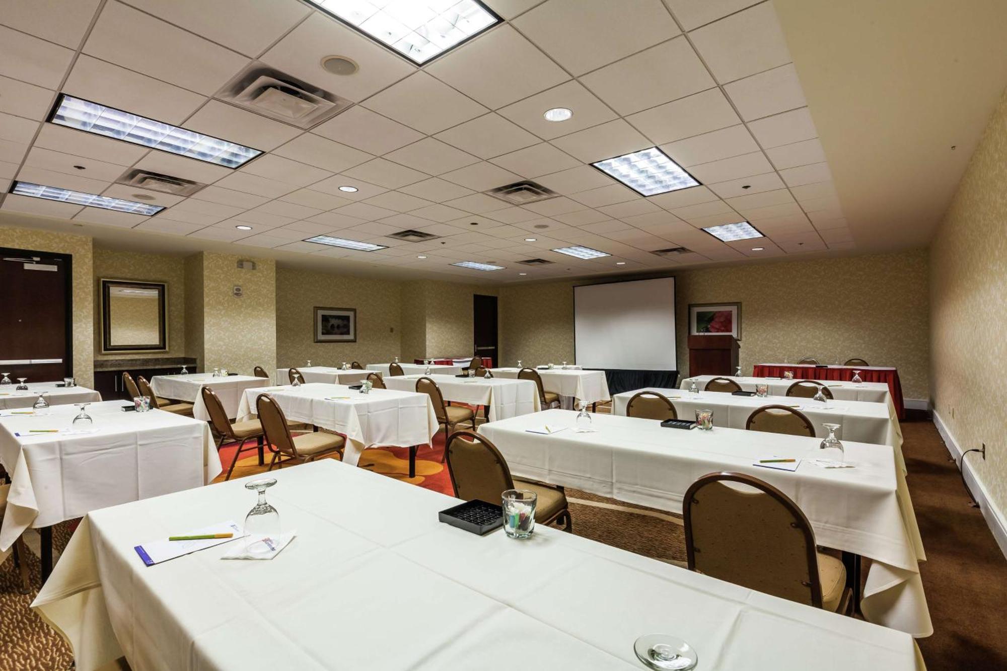 Hilton Garden Inn Phoenix Midtown Bagian luar foto