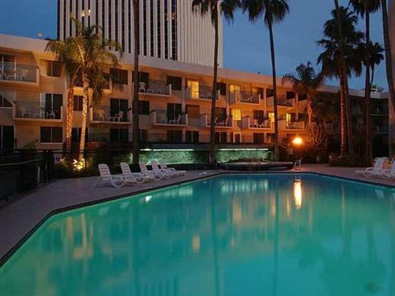 Hilton Garden Inn Phoenix Midtown Bagian luar foto