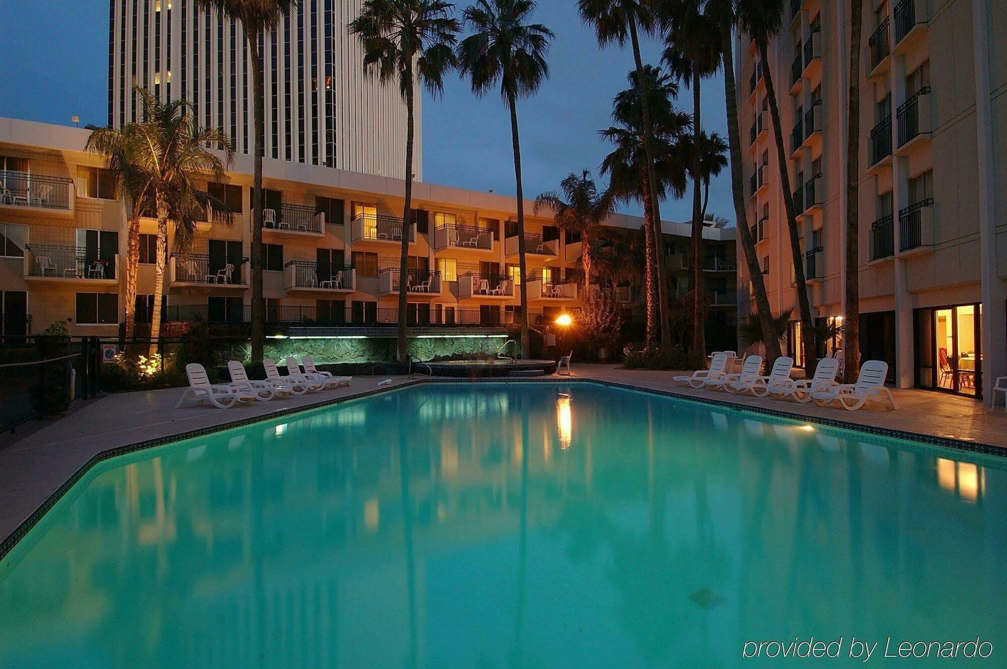 Hilton Garden Inn Phoenix Midtown Bagian luar foto